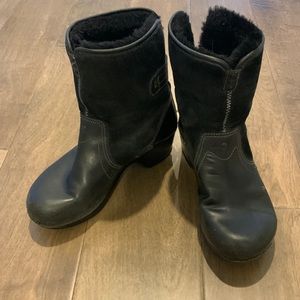 Women’s Dansko size 37 unique boots
